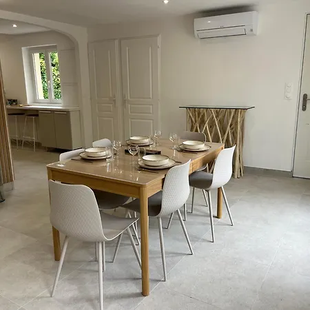 شقة Riva, Et Commerces A Pied Fréjus