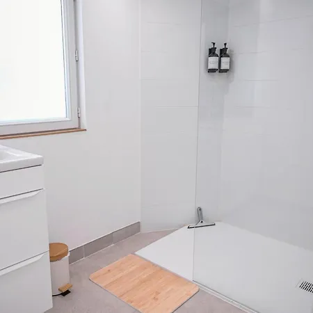 Apartment Riva, Terrasse Plein Sud, A Pied, 4 A 6 Personnes *
